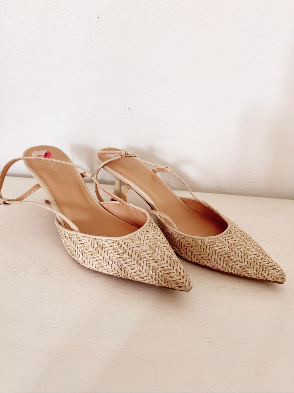 Nine West Pointed-Toe Woven Rindy Raffia Slingback heels size 10